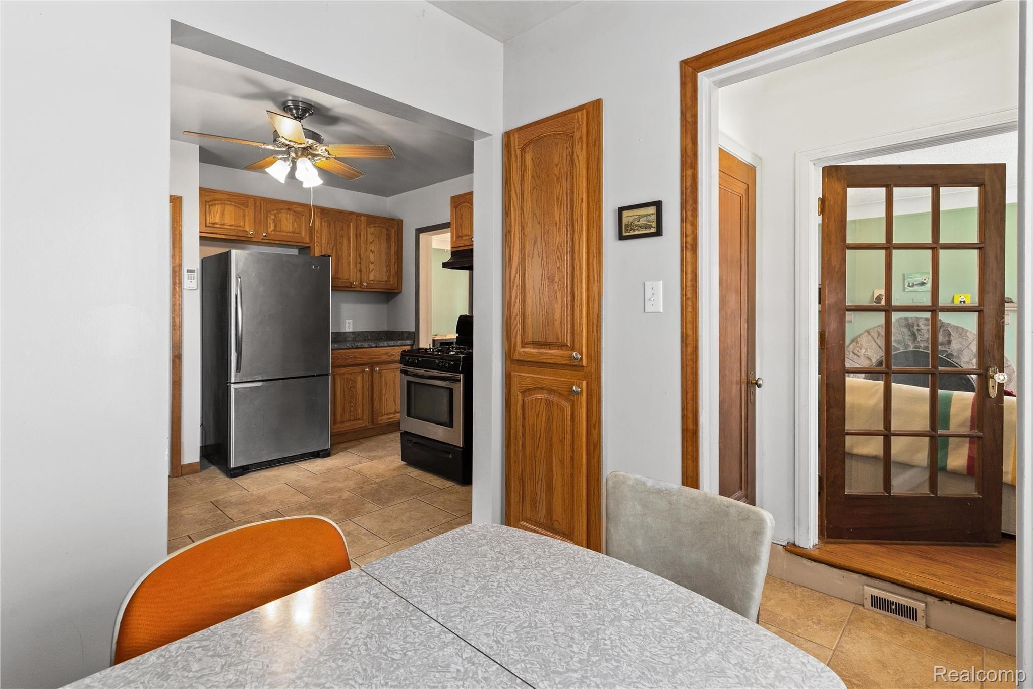 4359 Harvard Road Detroit, MI 48224 - Photo 14 of 32 View from Breakfast Nook