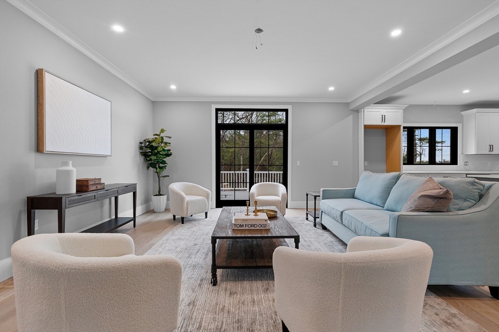 1466 Main Street Lynnfield, MA 01940 - Photo 14 of 38