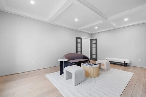 $2,199,000 | 1466 Main Street, Lynnfield, MA 01940