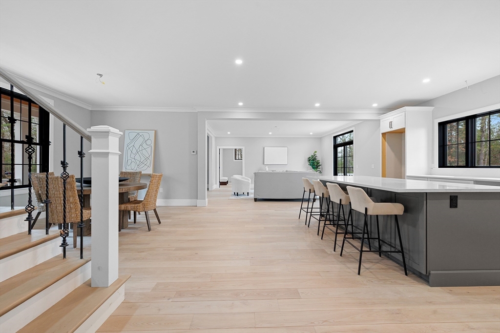 1466 Main Street Lynnfield, MA 01940 - Photo 2 of 38