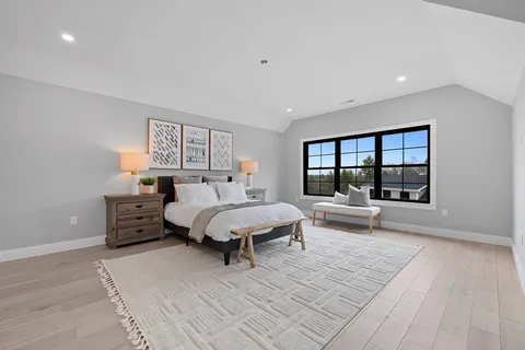 $2,199,000 | 1466 Main Street, Lynnfield, MA 01940