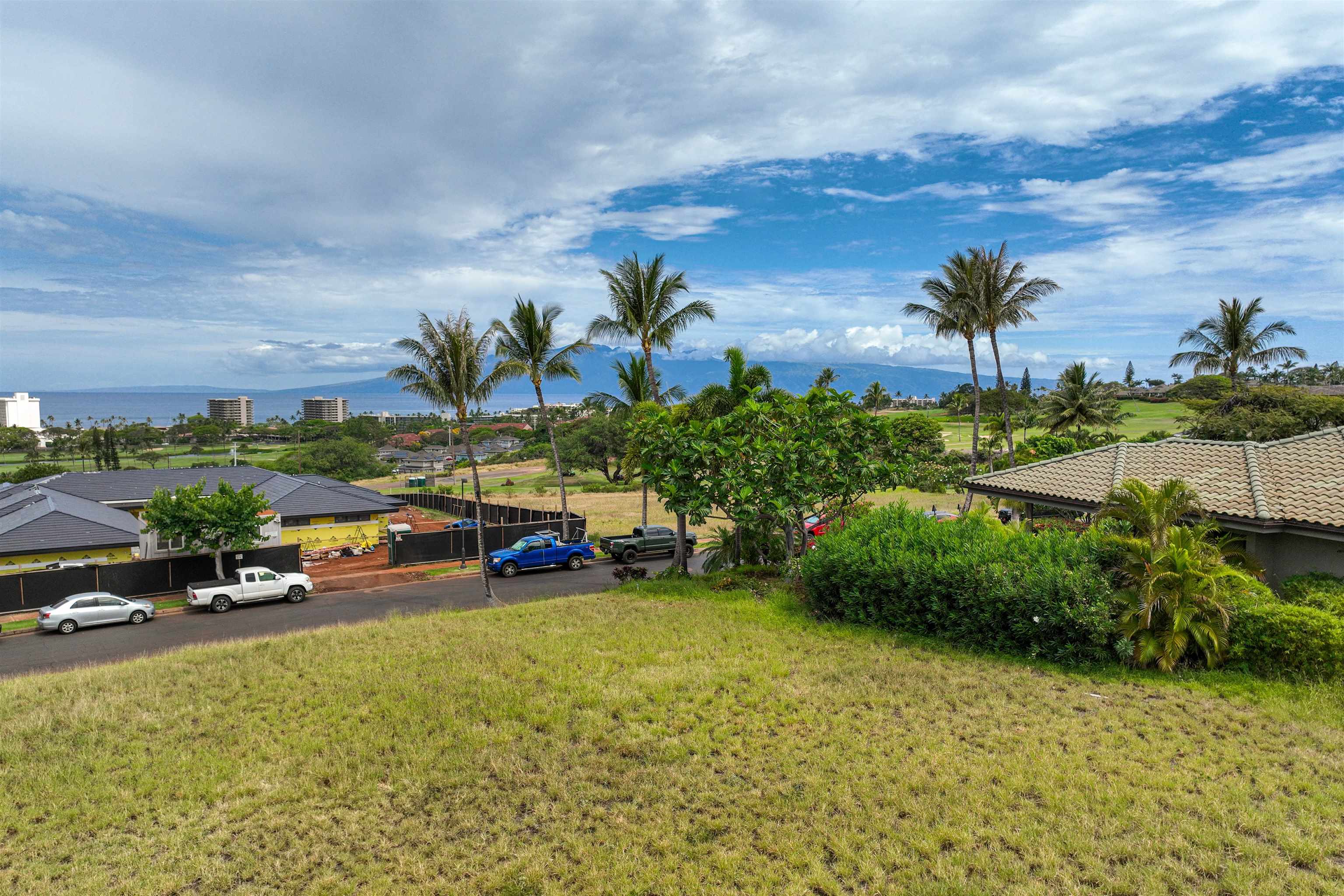 167 Anapuni Loop, Unit 26 Lahaina, HI 96761 - Photo 18 of 27 a view of outdoor space with garden and entertaining space