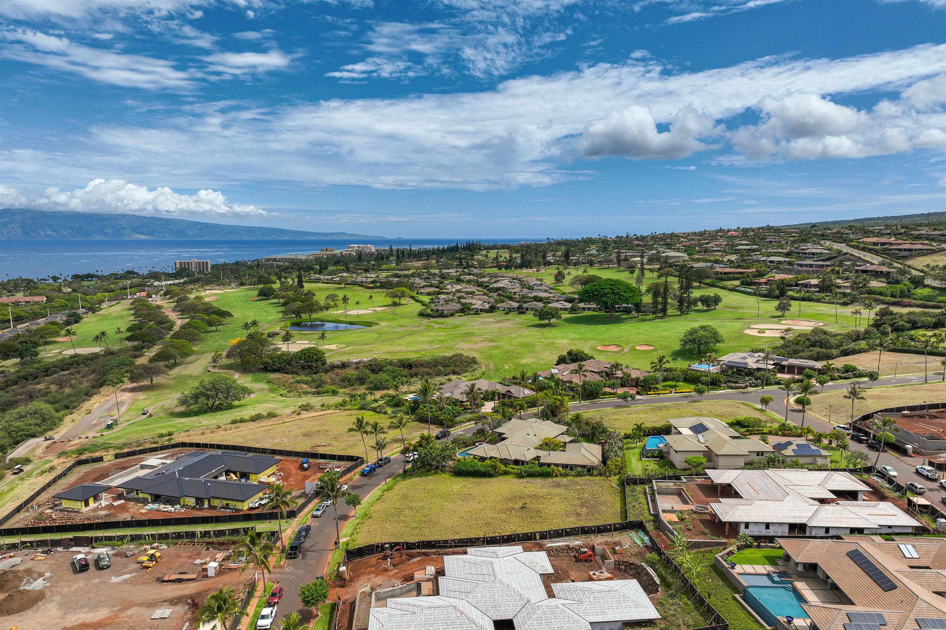 167 Anapuni Loop, Unit 26 Lahaina, HI 96761 - Photo 4 of 27 a view of a city