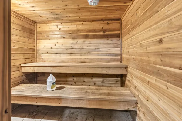 $174,900 | 4397 Wilshire Boulevard, Unit 307, Mound, MN 55364