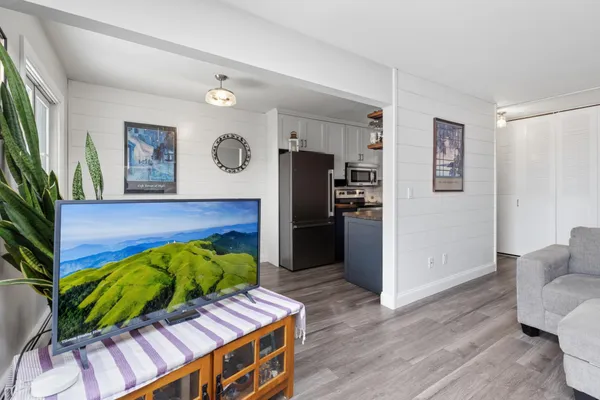 $174,900 | 4397 Wilshire Boulevard, Unit 307, Mound, MN 55364