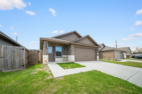 $294,900 | 7609 Cowboy Trail Lane, Corpus Christi, TX 78414