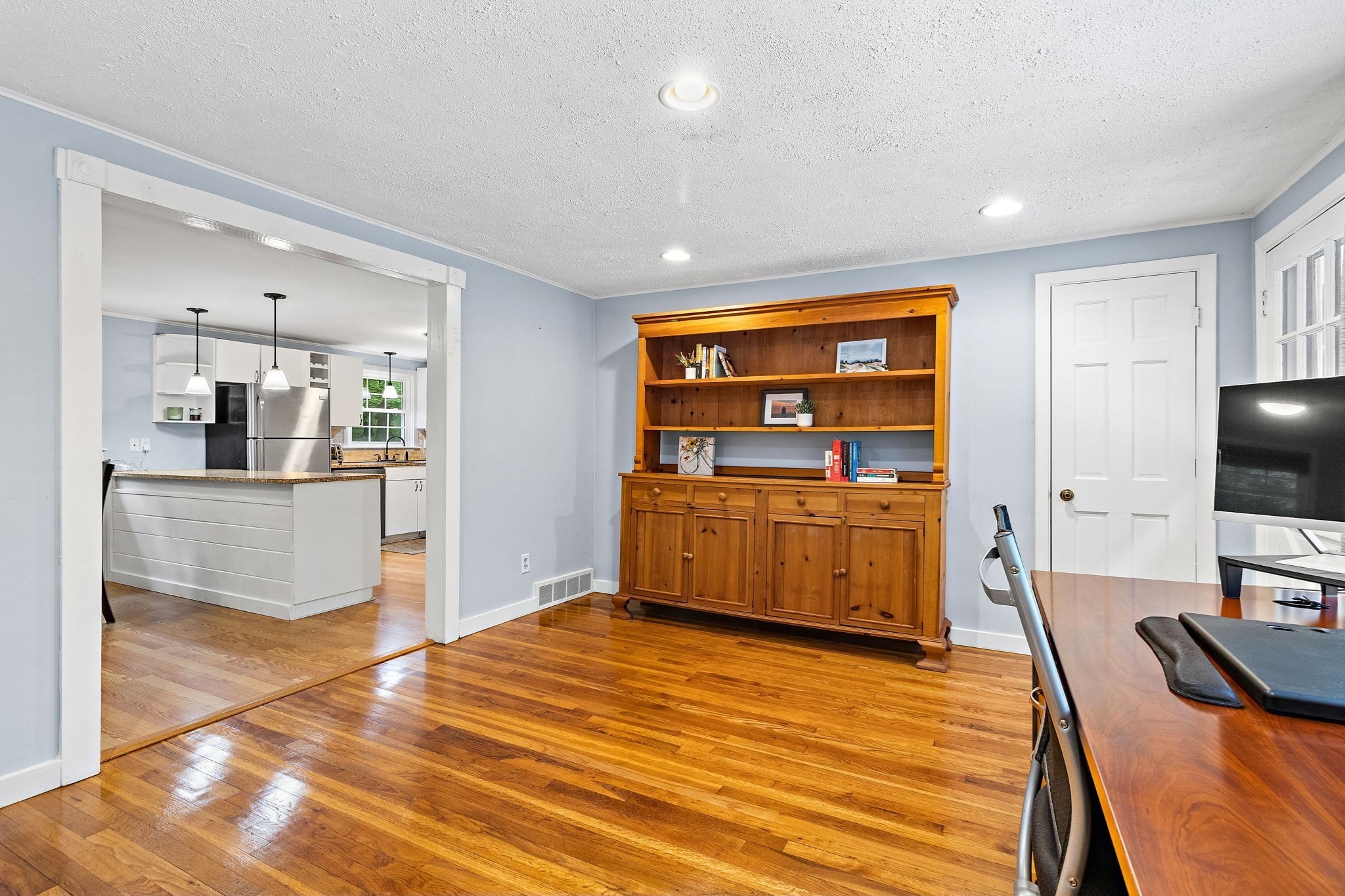 266 Harvard Road Stow, MA 01775 - Photo 13 of 28 Gallery Image 13