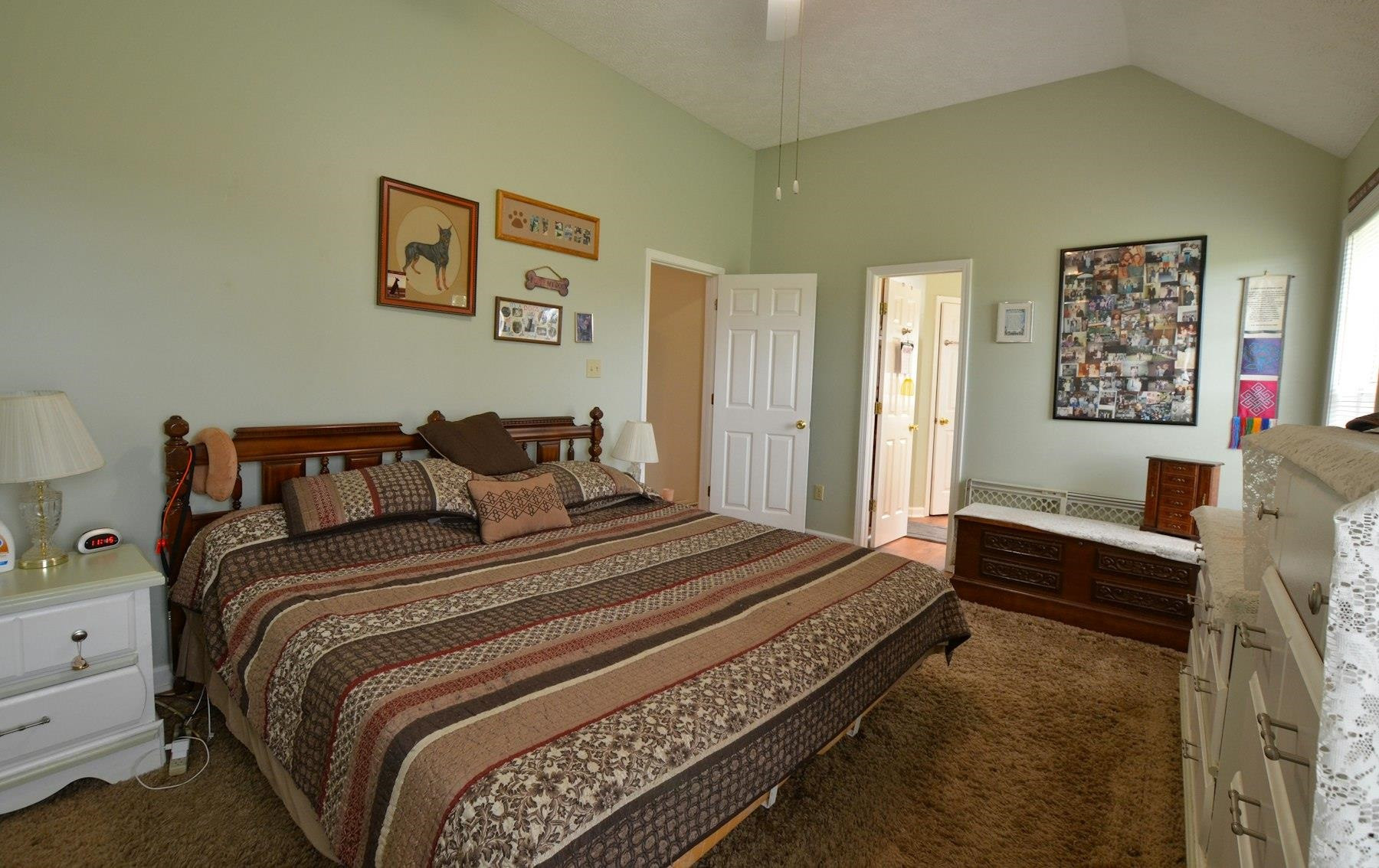 611 Gettysburg Drive Jackson, TN 38305 - Photo 13 of 19 a bed room with a bed and a desk