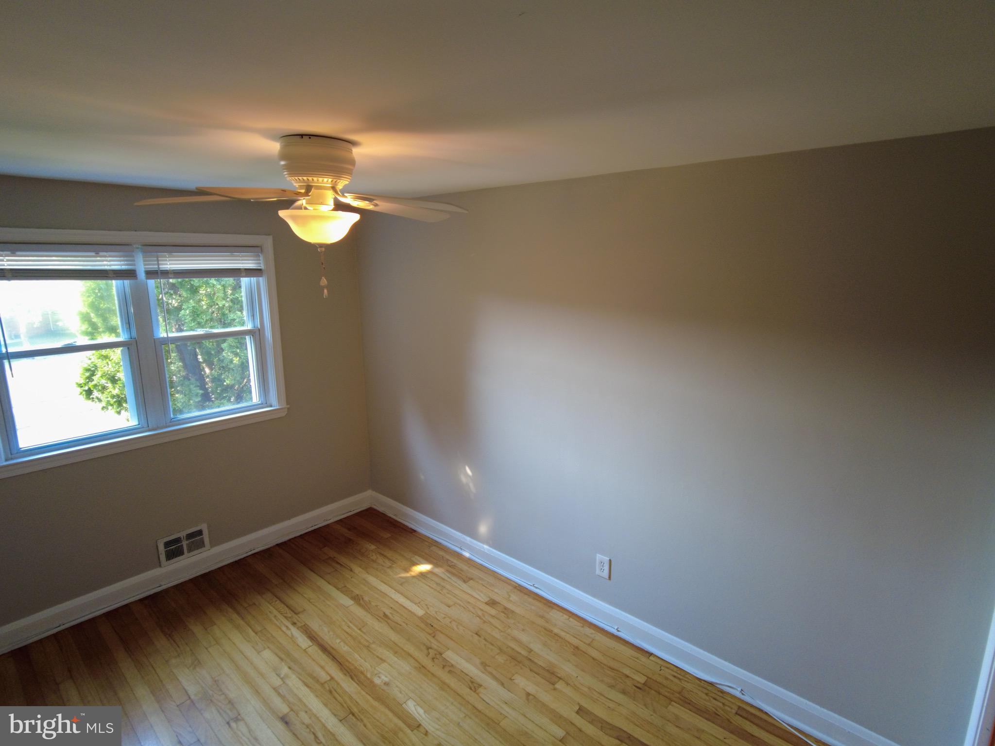 1107 Deanwood Road Baltimore, MD 21234 - Photo 12 of 25 Gallery Image 12