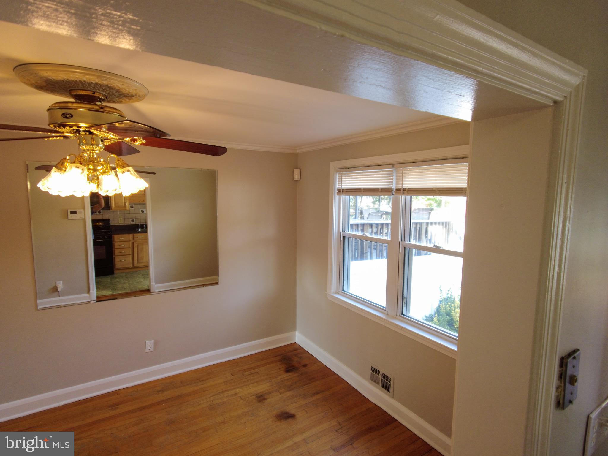 1107 Deanwood Road Baltimore, MD 21234 - Photo 14 of 25 Gallery Image 14
