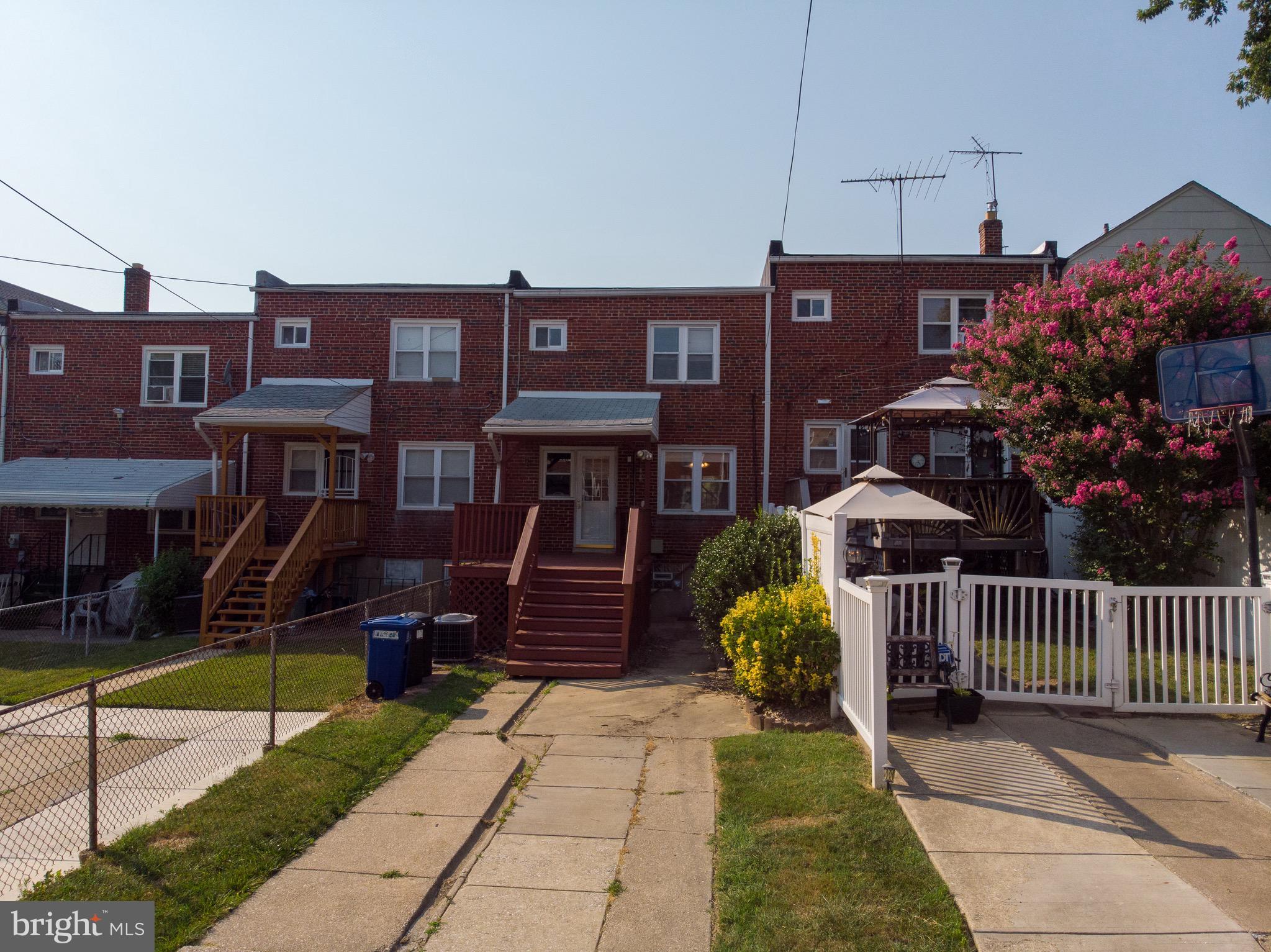1107 Deanwood Road Baltimore, MD 21234 - Photo 18 of 25 Gallery Image 18