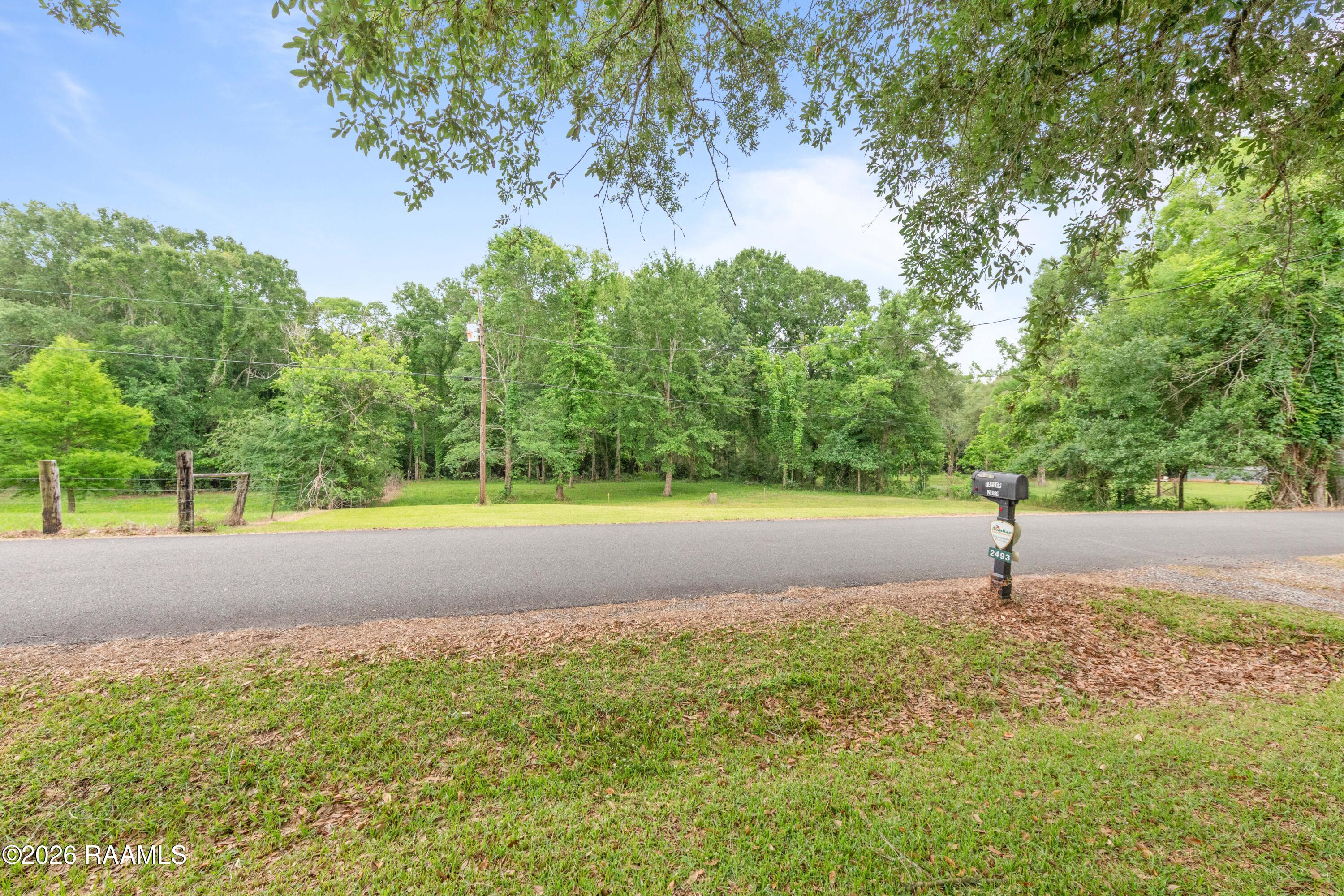 2493 Little Teche Road Opelousas, LA 70570 - Photo 4 of 50 2493LittleTeche-5