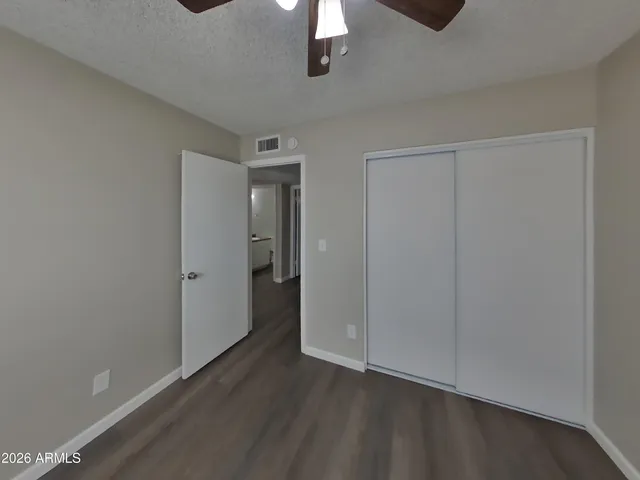 $1,839 | 5328 West Seldon Lane, Glendale, AZ 85302