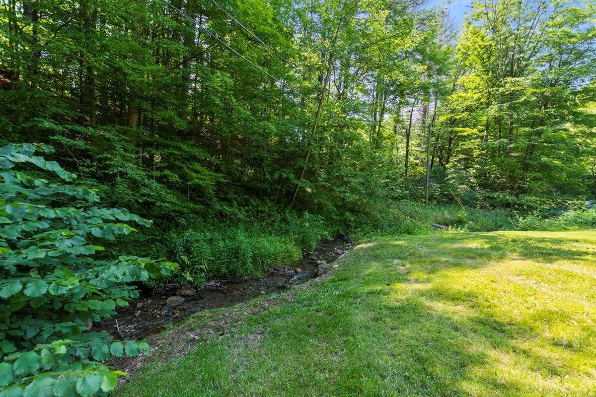538 Ladd Brook Road Pownal, VT 05261 - Photo 7 of 40