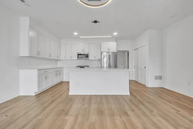 $494,900 | 9352 South Alder Place, Unit 104, Oak Creek, WI 53154