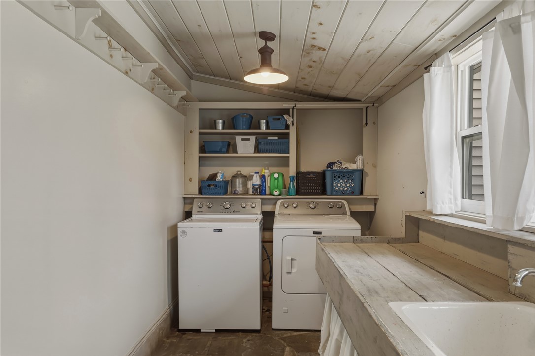 192 Carpenter Road Big Flats, NY 14903 - Photo 15 of 41