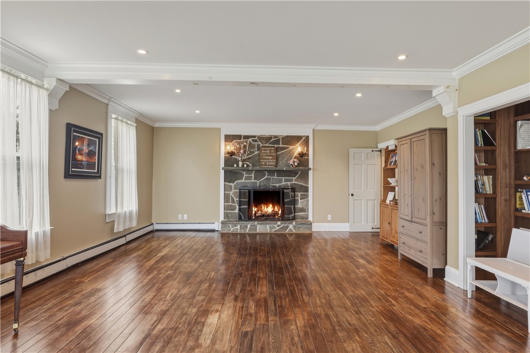 192 Carpenter Road Big Flats, NY 14903 - Photo 3 of 41