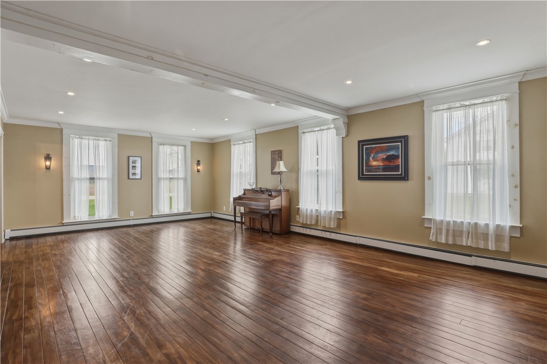 192 Carpenter Road Big Flats, NY 14903 - Photo 4 of 41