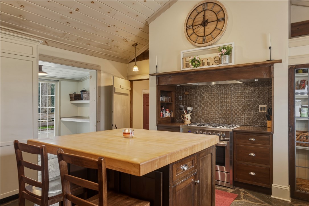 192 Carpenter Road Big Flats, NY 14903 - Photo 9 of 41