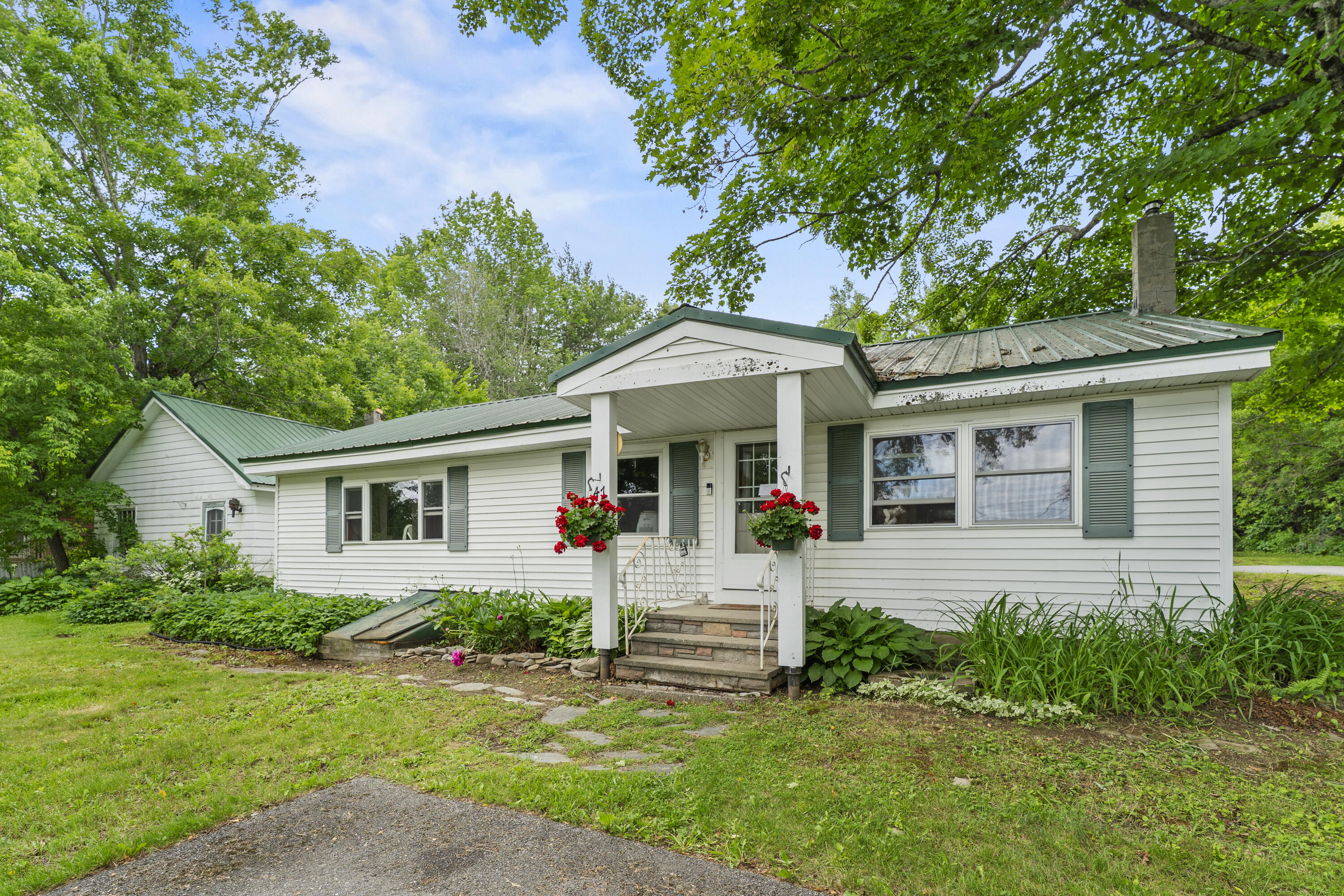 47 Hampden Road Carmel, ME 04419 - Photo 1 of 38 DSC08565