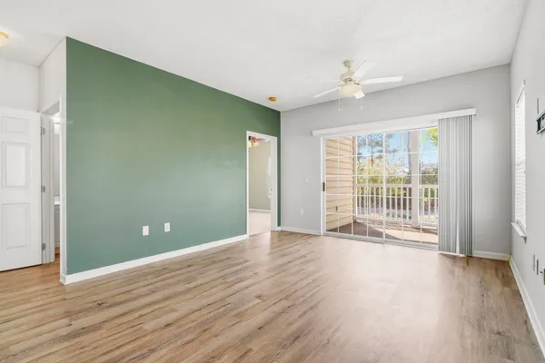 $189,900 | 2020 Cross Gate Boulevard, Unit 201, Surfside Beach, SC 29575