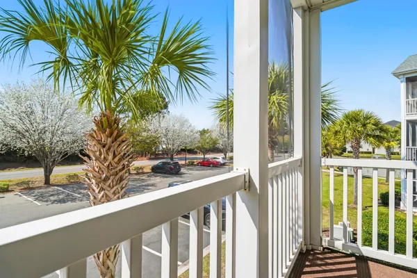 $189,900 | 2020 Cross Gate Boulevard, Unit 201, Surfside Beach, SC 29575