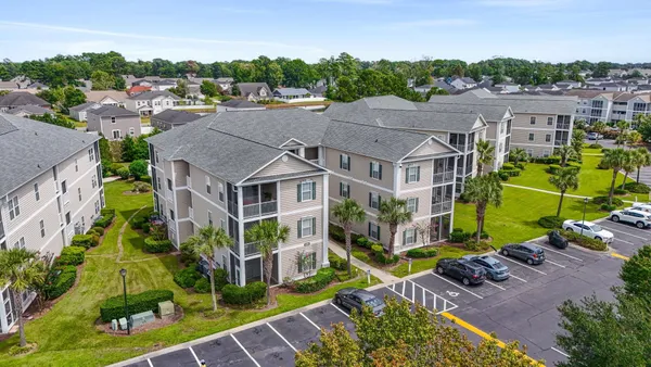 $189,900 | 2020 Cross Gate Boulevard, Unit 201, Surfside Beach, SC 29575