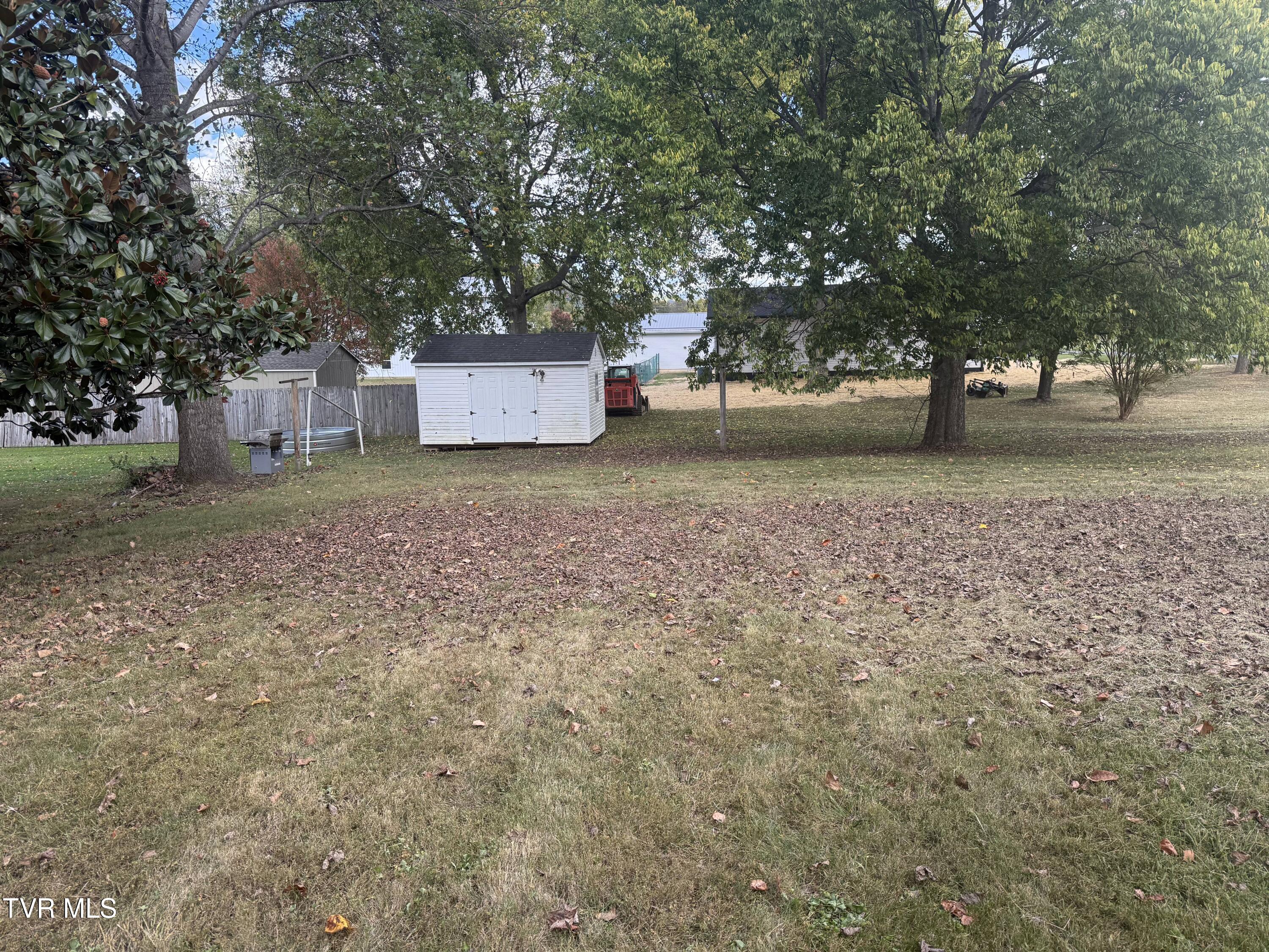 315 9th Street Erwin, TN 37650 - Photo 13 of 13 315_9th_Yard_and_Shed