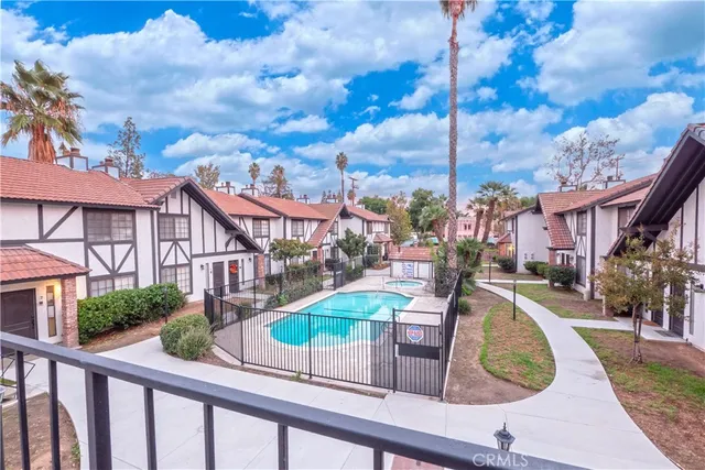 a house view with a outdoor space