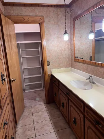 $260,000 | 807 Arrah, Friona, TX 79035