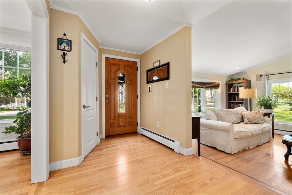 3 Berkeley Road Wellesley, MA 02482 - Photo 8 of 34