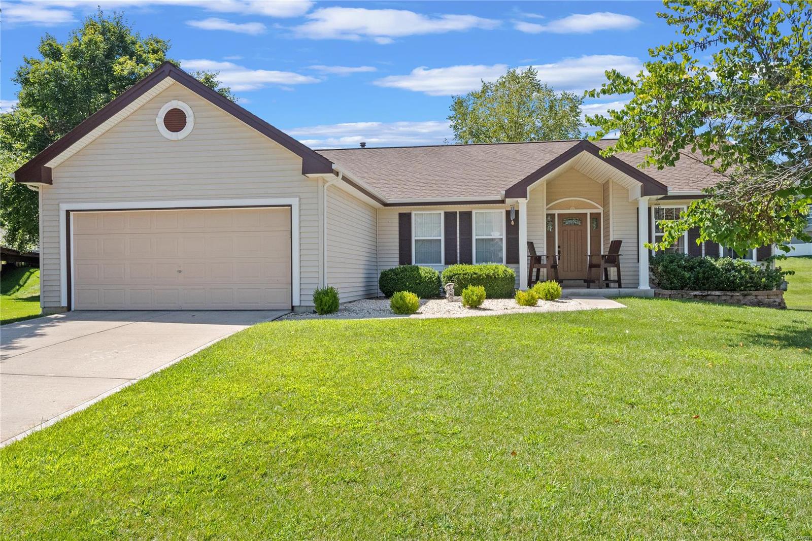 411 Rascal Crossing O'Fallon, MO 63366 - Photo 1 of 32