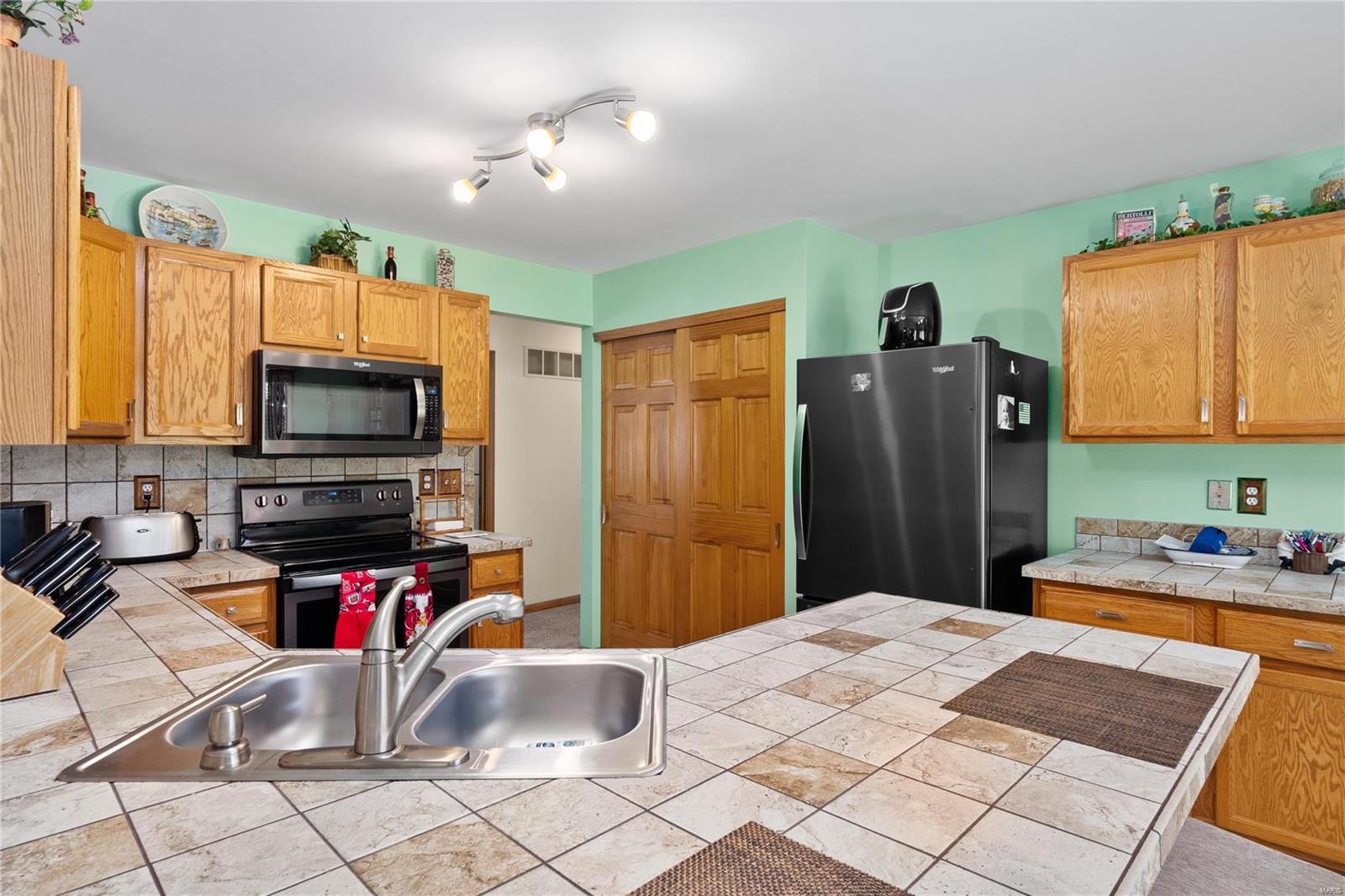 411 Rascal Crossing O'Fallon, MO 63366 - Photo 14 of 32