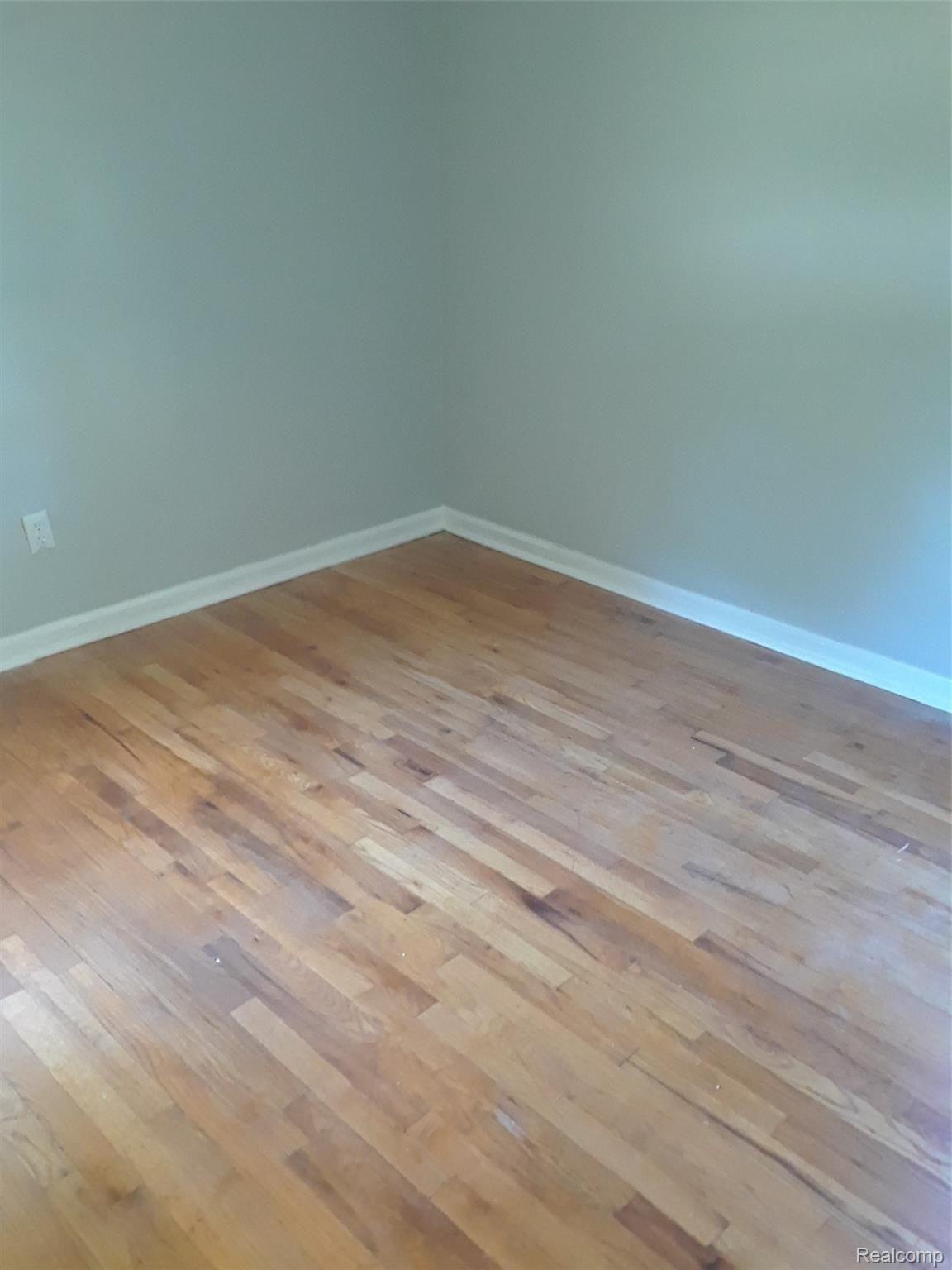 9905 Rutland Street Detroit, MI 48227 - Photo 11 of 11 20200608_162242.jpg