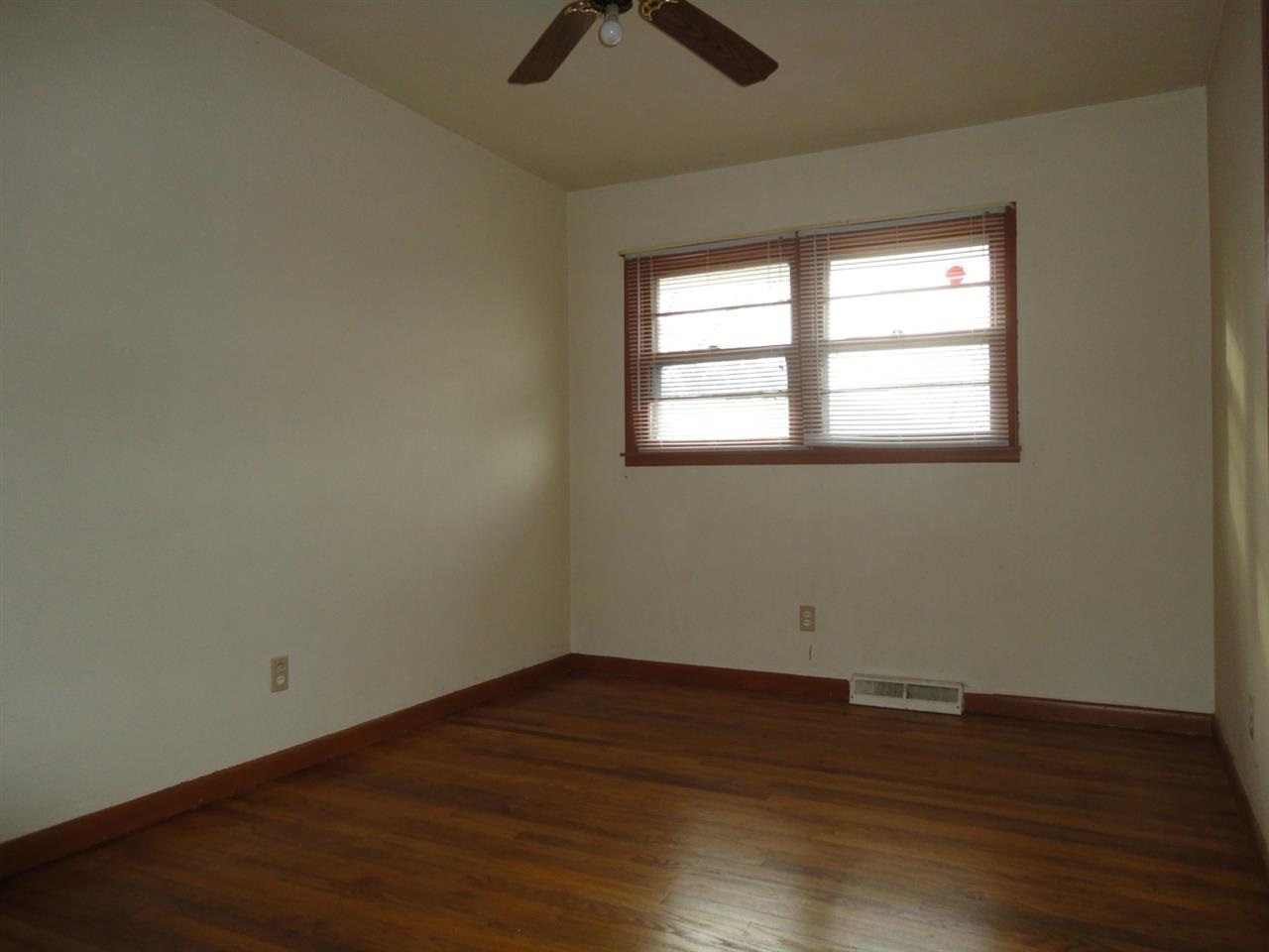 58503 Elm Road Mishawaka, IN 46544 - Photo 10 of 20 Gallery Image 10