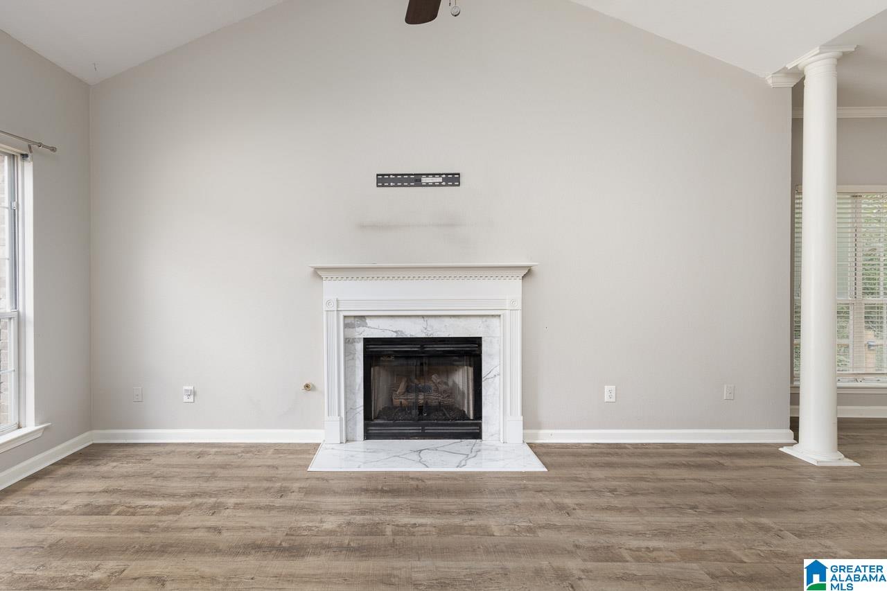 105 Frances Lane Helena, AL 35080 - Photo 3 of 26