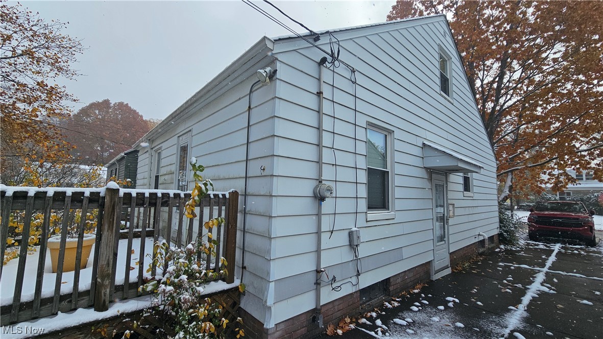 4249 Wyncote Road Cleveland, OH 44121 - Photo 24 of 25