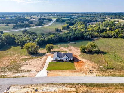 $479,000 | 217 Kilkenny Road, Poolville, TX 76487