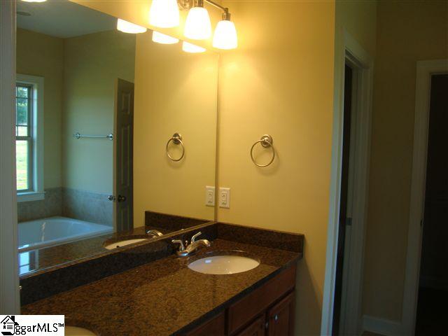 231 Wilson Road Williamston, SC 29697 - Photo 19 of 25 Gallery Image 19