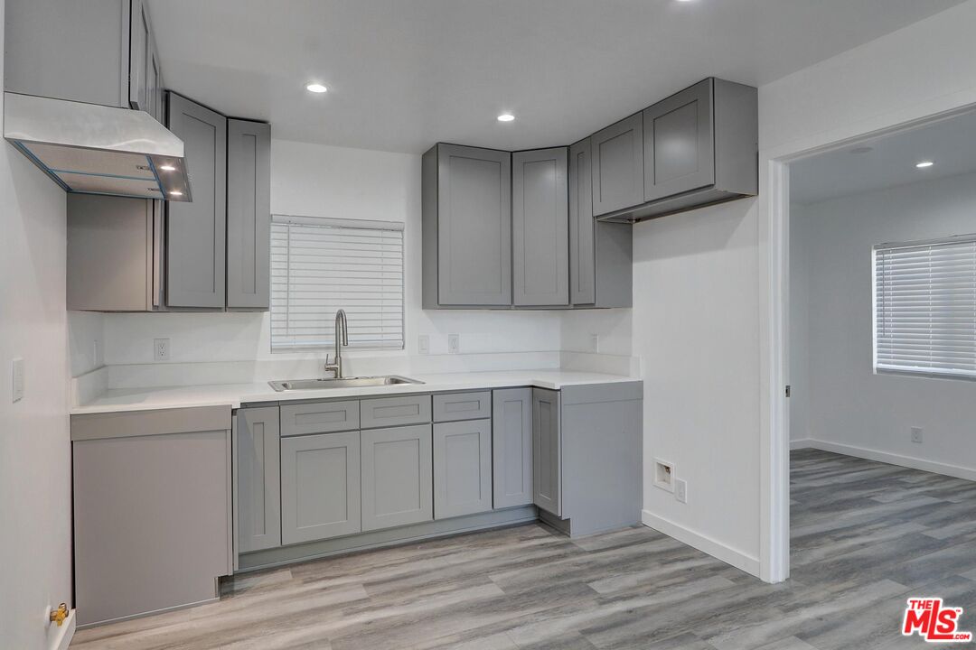 507 Sinaloa Avenue Pasadena, CA 91106 - Photo 3 of 11