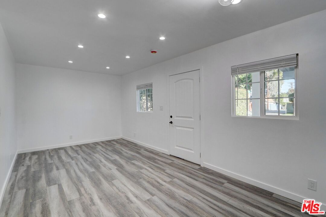 507 Sinaloa Avenue Pasadena, CA 91106 - Photo 5 of 11