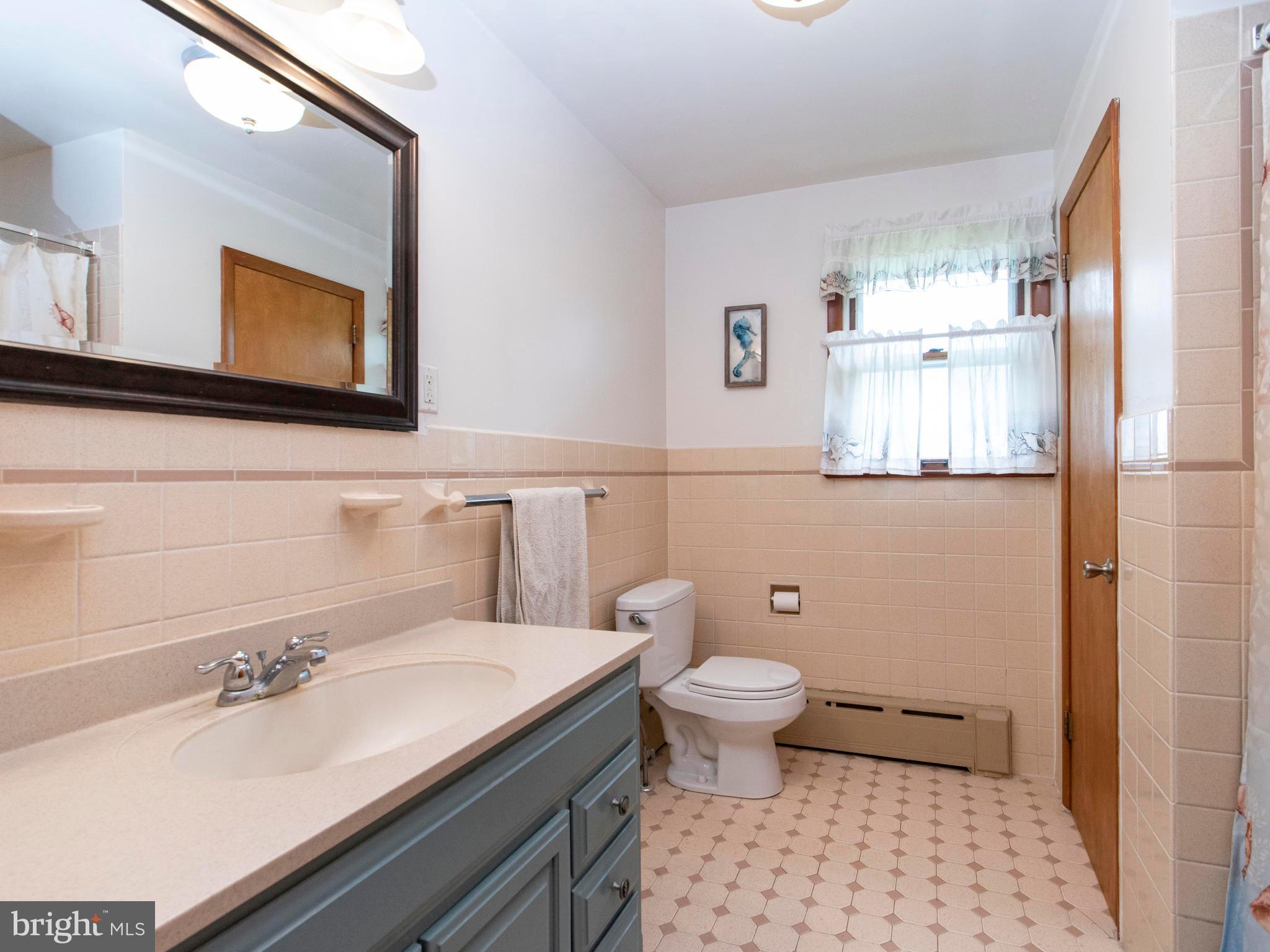 3314 Little Road Perkiomenville, PA 18074 - Photo 20 of 40 Hall Bath