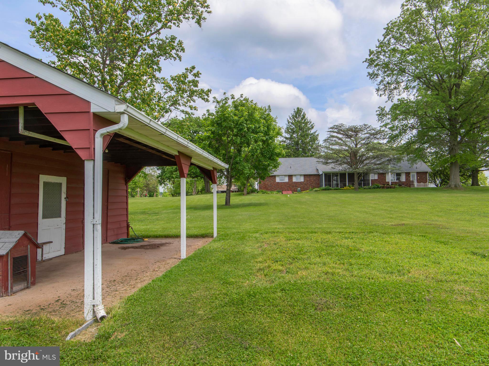 3314 Little Road Perkiomenville, PA 18074 - Photo 31 of 40 Barn