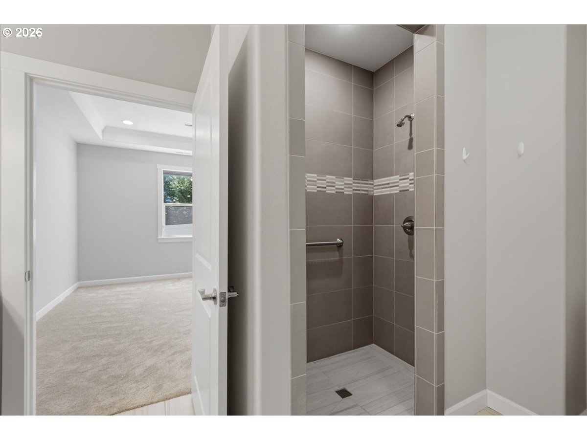 1821 Northeast 173rd Way Ridgefield, WA 98642 - Photo 26 of 36 Bathroom