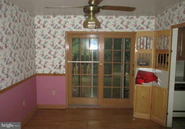 1111 Pouder Road Sykesville, MD 21784 - Photo 4 of 6 Dining Room
