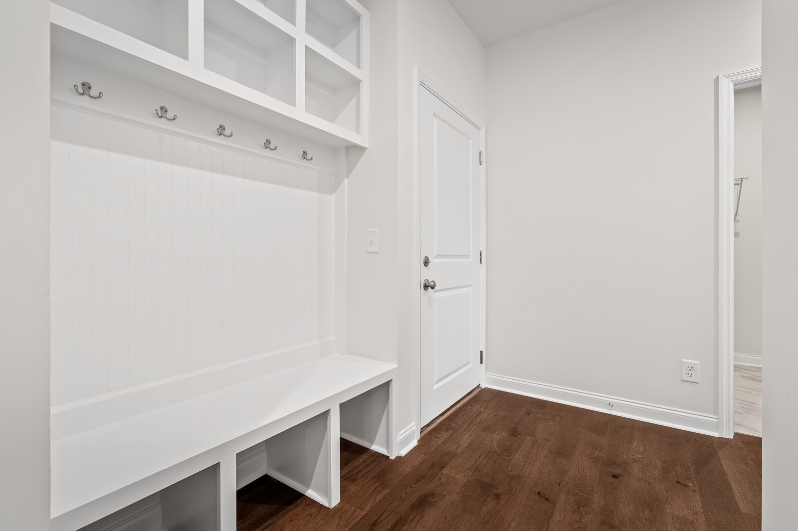 1040 Cherry Tree Drive Mount Juliet, TN 37122 - Photo 22 of 47 a view of an empty room