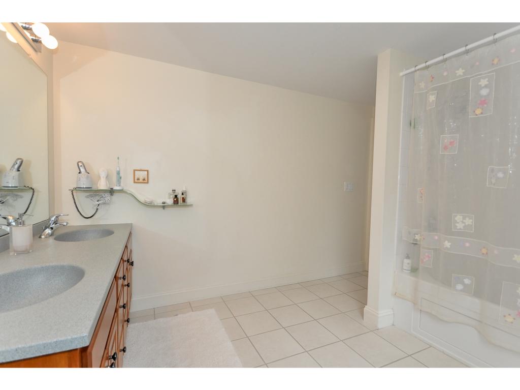74 Bagdad Road Durham, NH 03824 - Photo 18 of 34