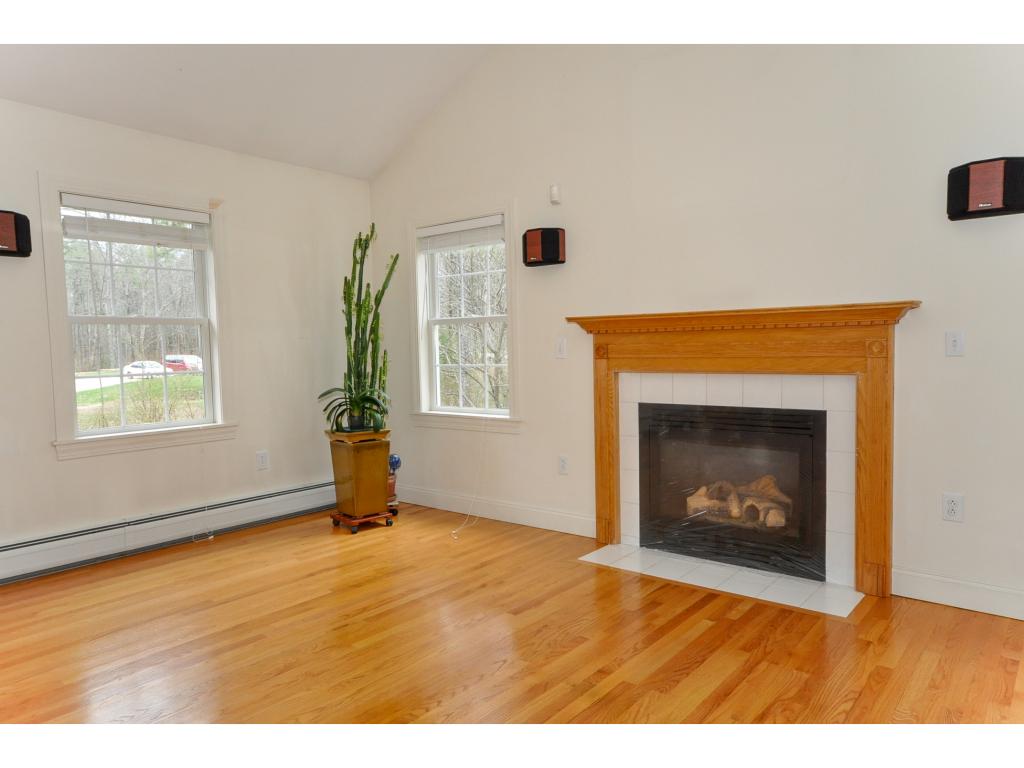 74 Bagdad Road Durham, NH 03824 - Photo 3 of 34