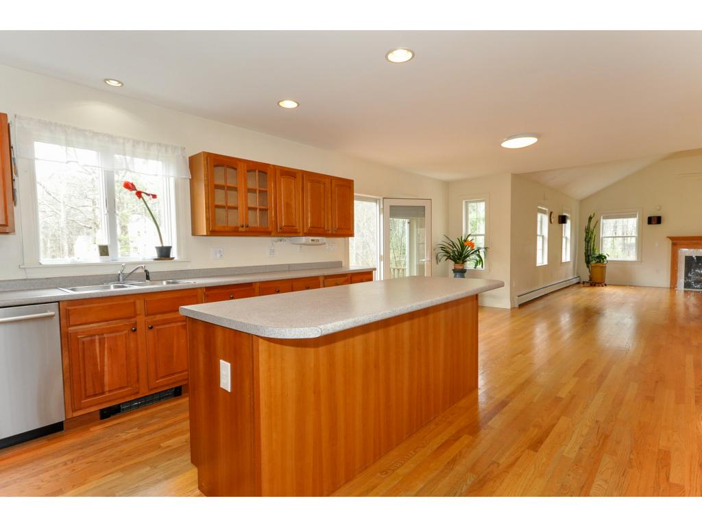 74 Bagdad Road Durham, NH 03824 - Photo 5 of 34