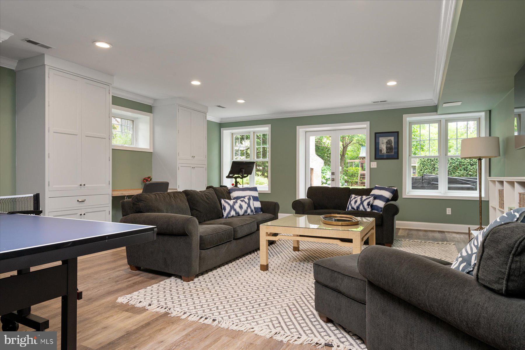 8 Shiley Street Annapolis, MD 21401 - Photo 35 of 47